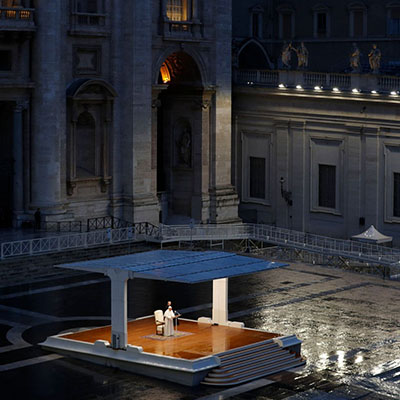 pope francis presiding in st peters 400